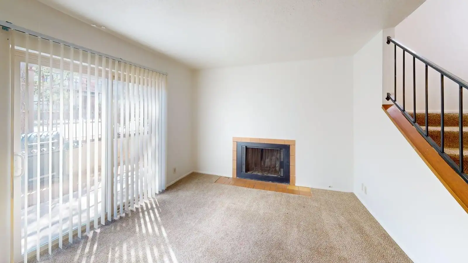 3609 Wellesley Dr NE image 25