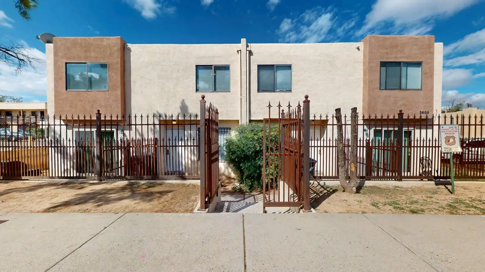 3609 Wellesley Dr NE image 1