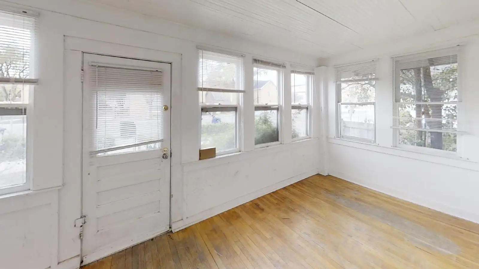 715 Fruit Ave NW image 39