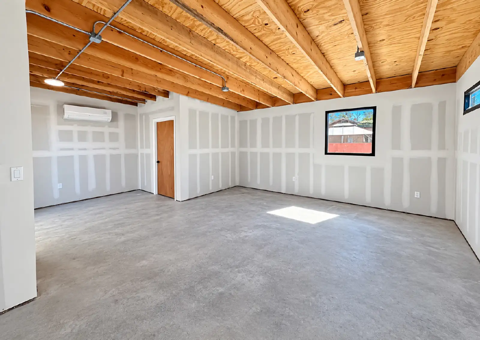 1501 Mountain Rd NW image 8