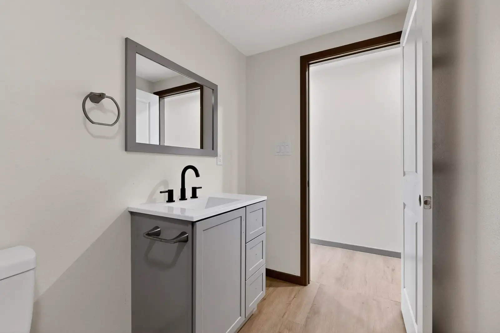 Incredible Newer Retail & Multifamily Investment image 59
