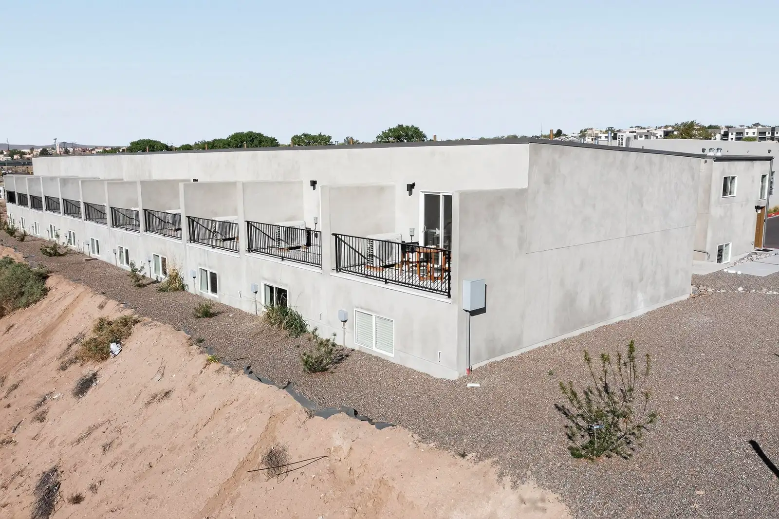 Incredible Newer Retail & Multifamily Investment image 77