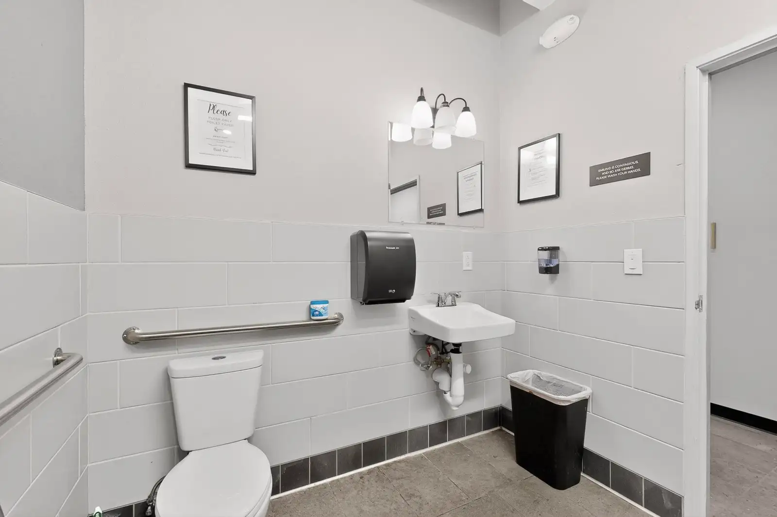 Incredible Newer Retail & Multifamily Investment image 38