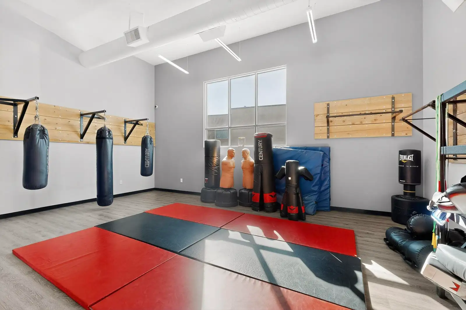 Incredible Newer Retail & Multifamily Investment image 30