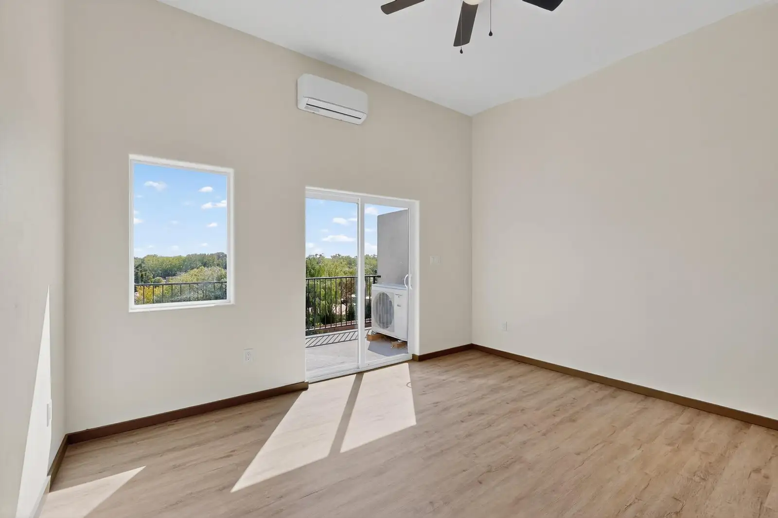 Incredible Newer Retail & Multifamily Investment image 70