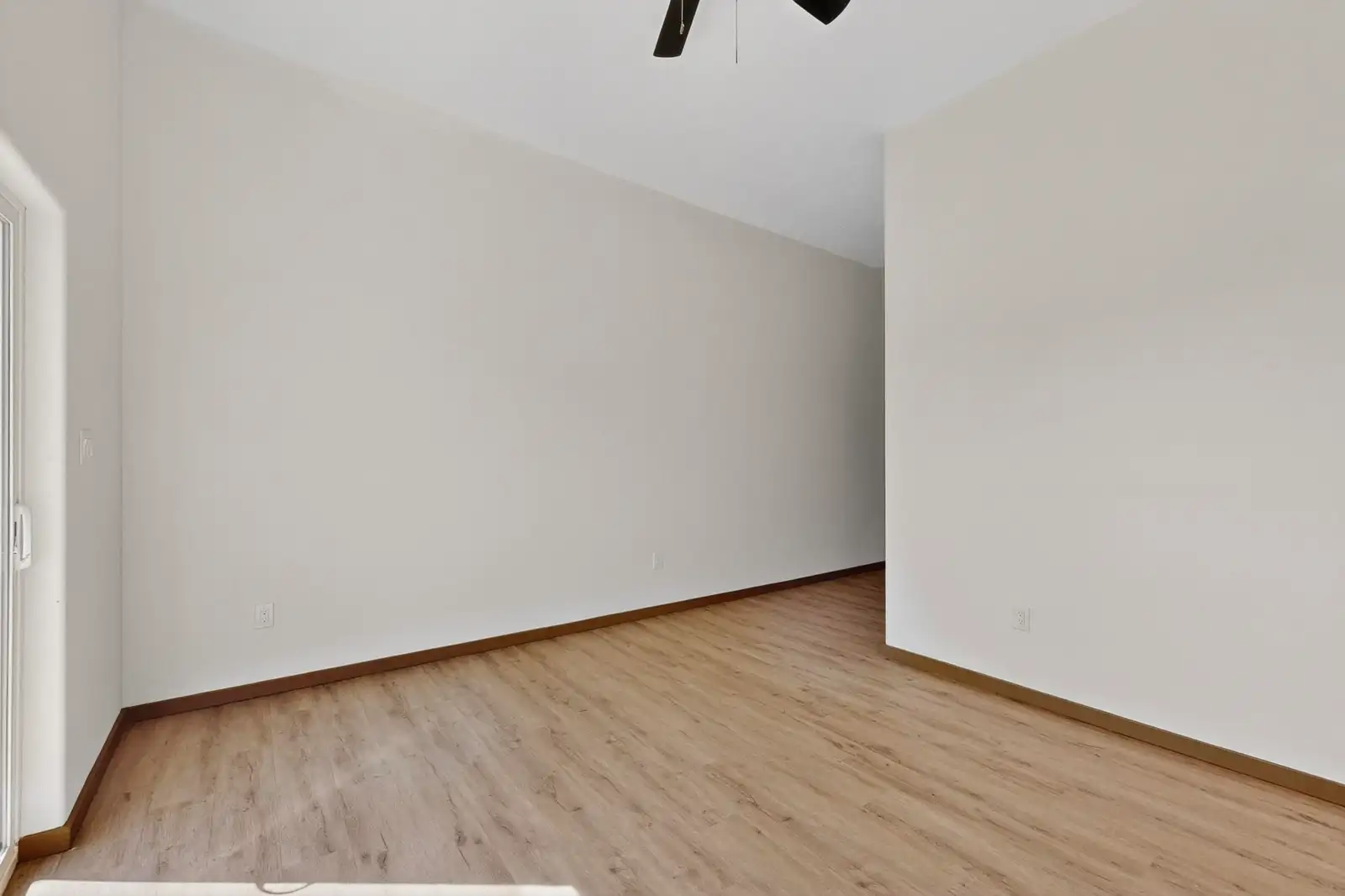 Incredible Newer Retail & Multifamily Investment image 72