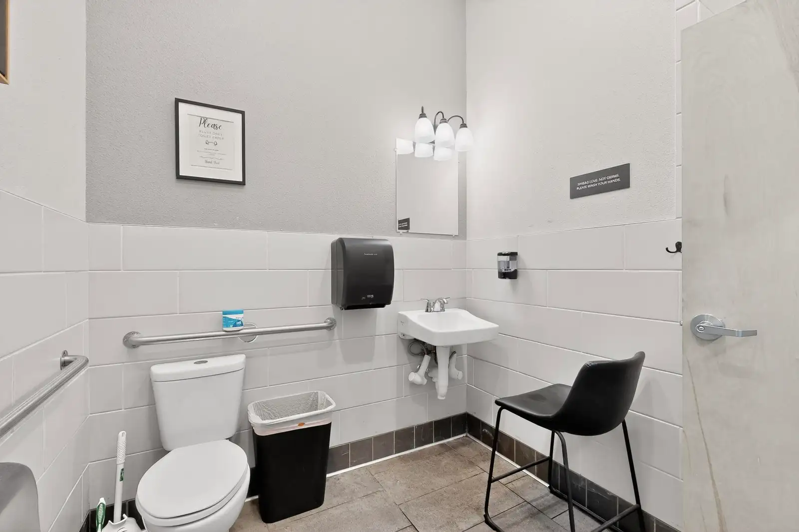 Incredible Newer Retail & Multifamily Investment image 34