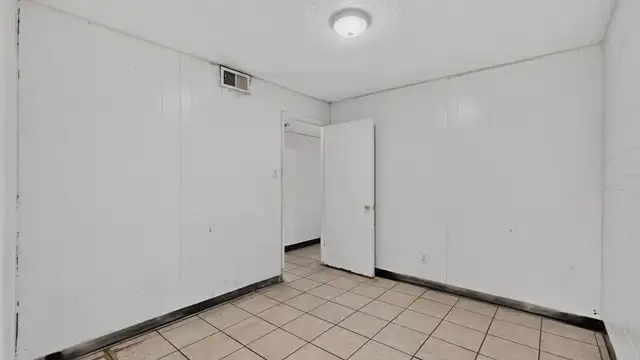 View image 27