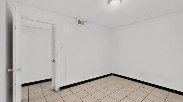 View image 22