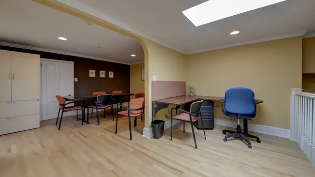 View image 11