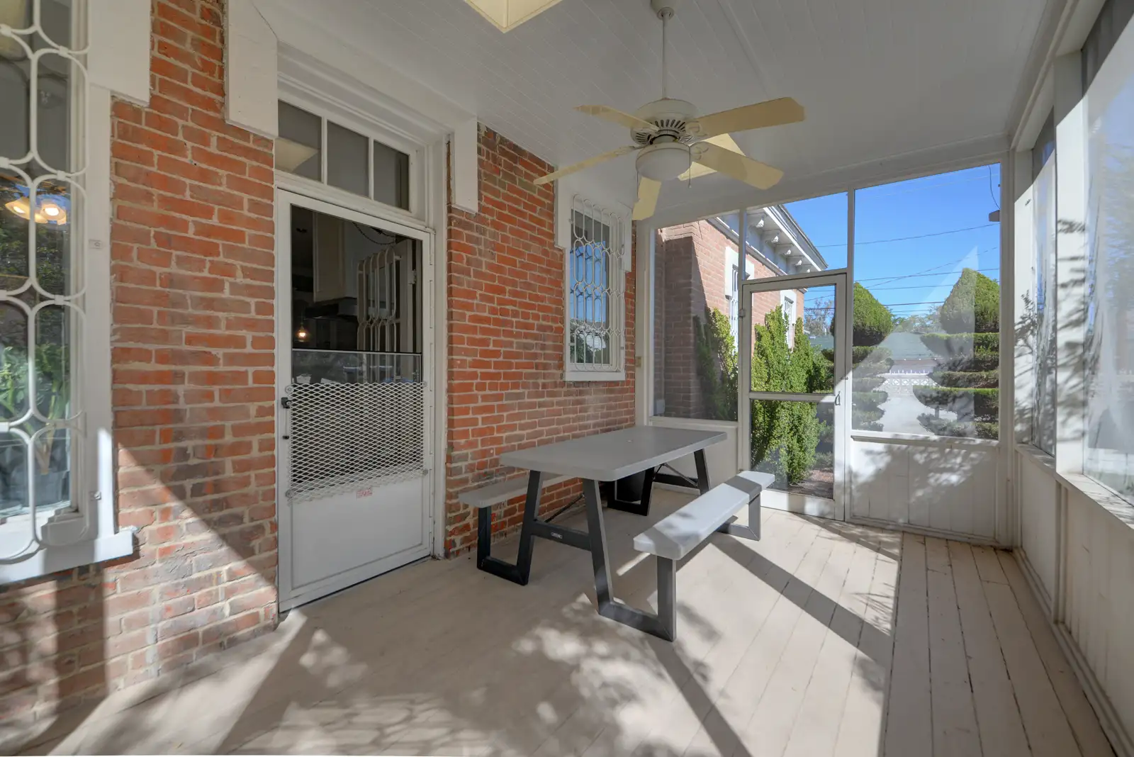 909 Copper Ave NW image 7