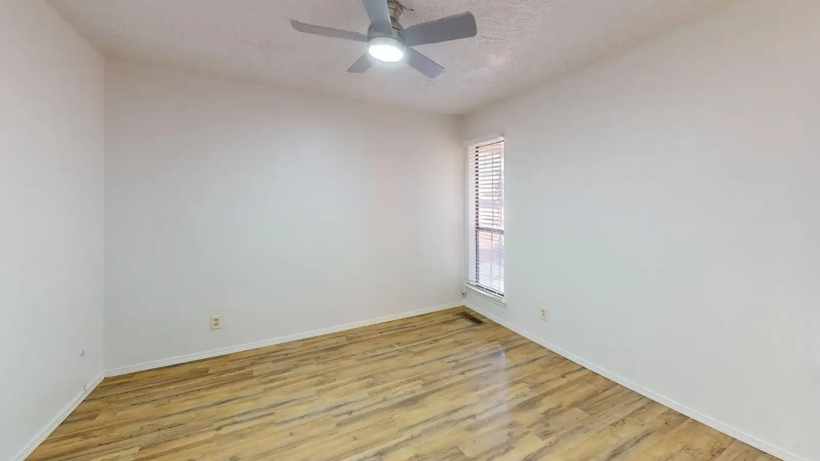 3403 Anderson Ave SE image 10