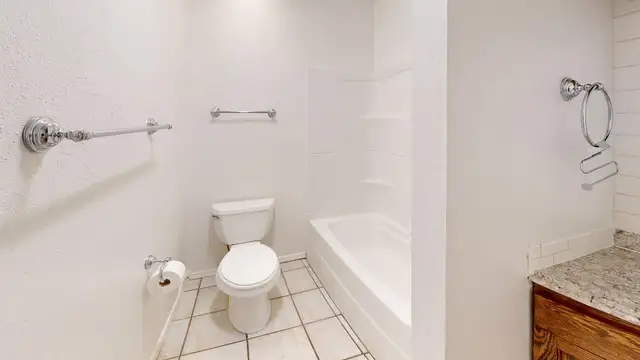 View image 11