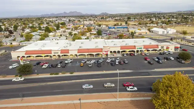 Versatile Retail Space with Convenient Rear Roll-Up Door listing image