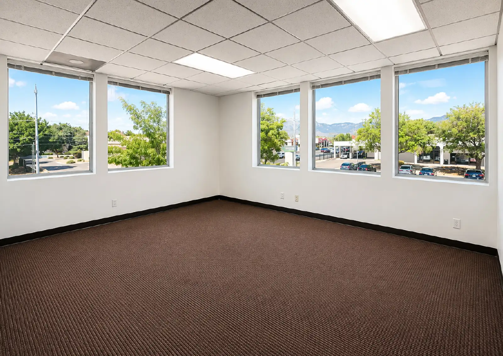 Far Northeast Heights Office Suites image 8