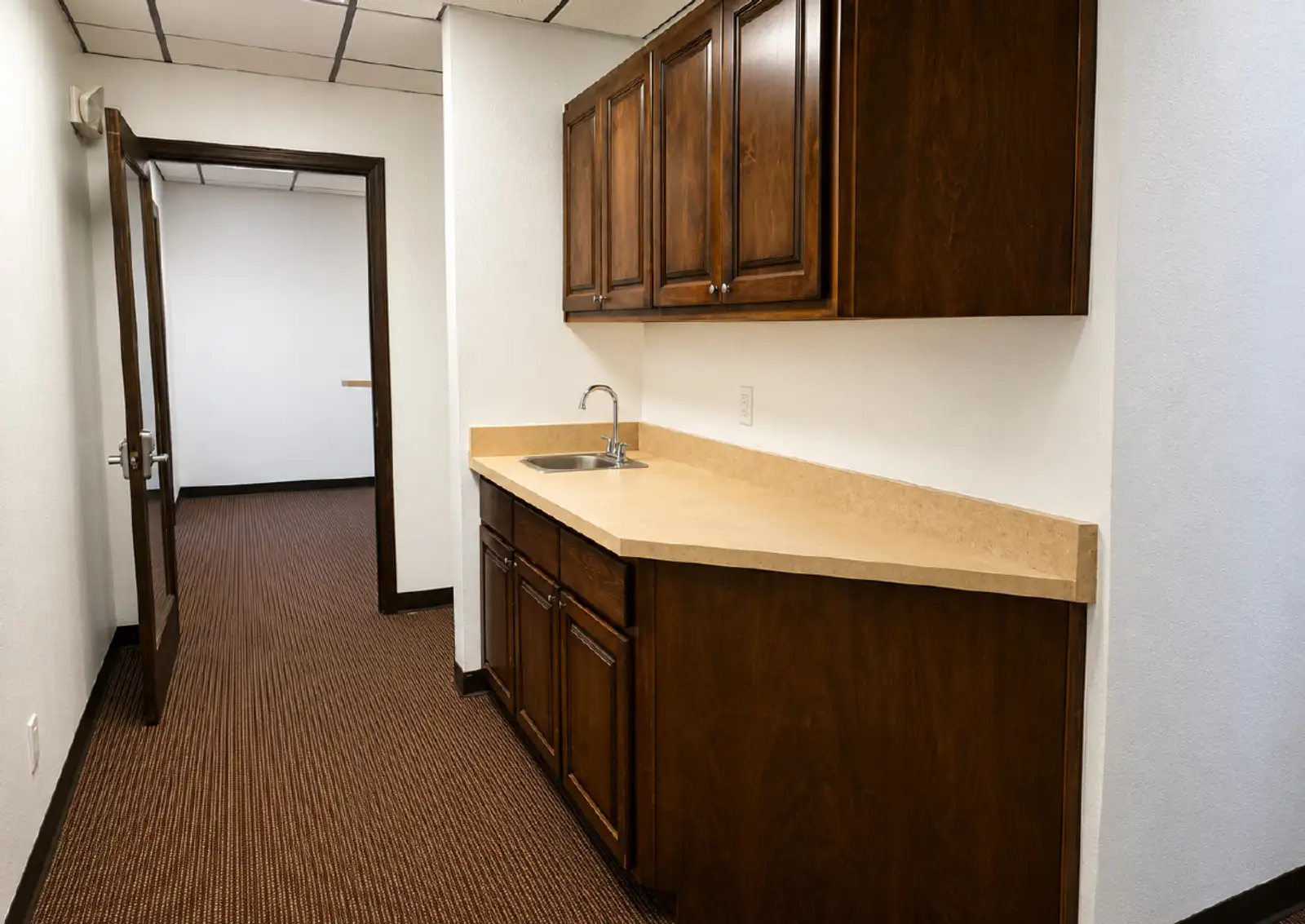 Far Northeast Heights Office Suites image 10