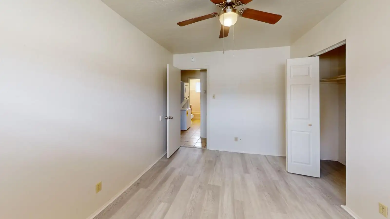 3434 Thaxton SE image 39