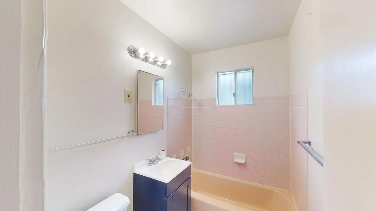3434 Thaxton SE image 24