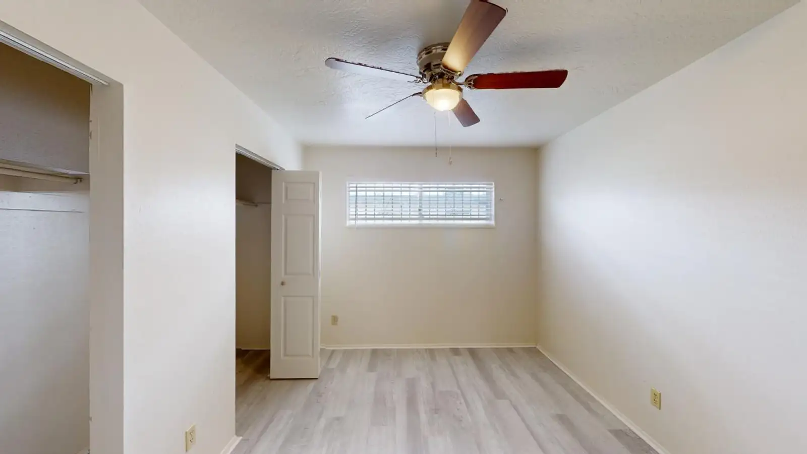 3434 Thaxton SE image 26