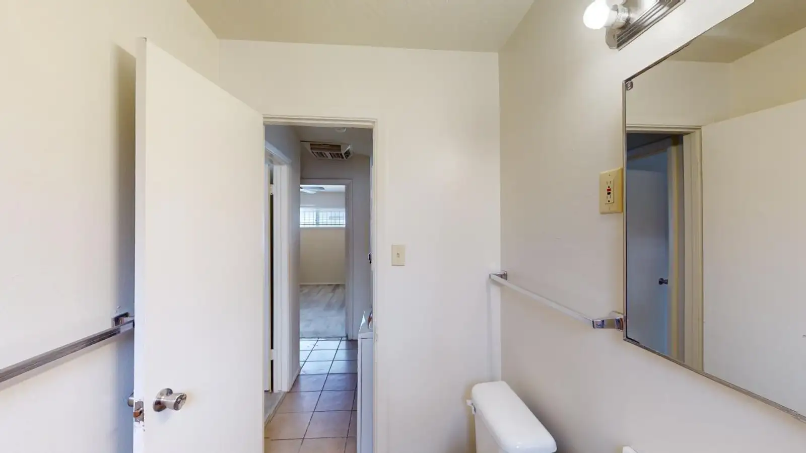 3434 Thaxton SE image 27