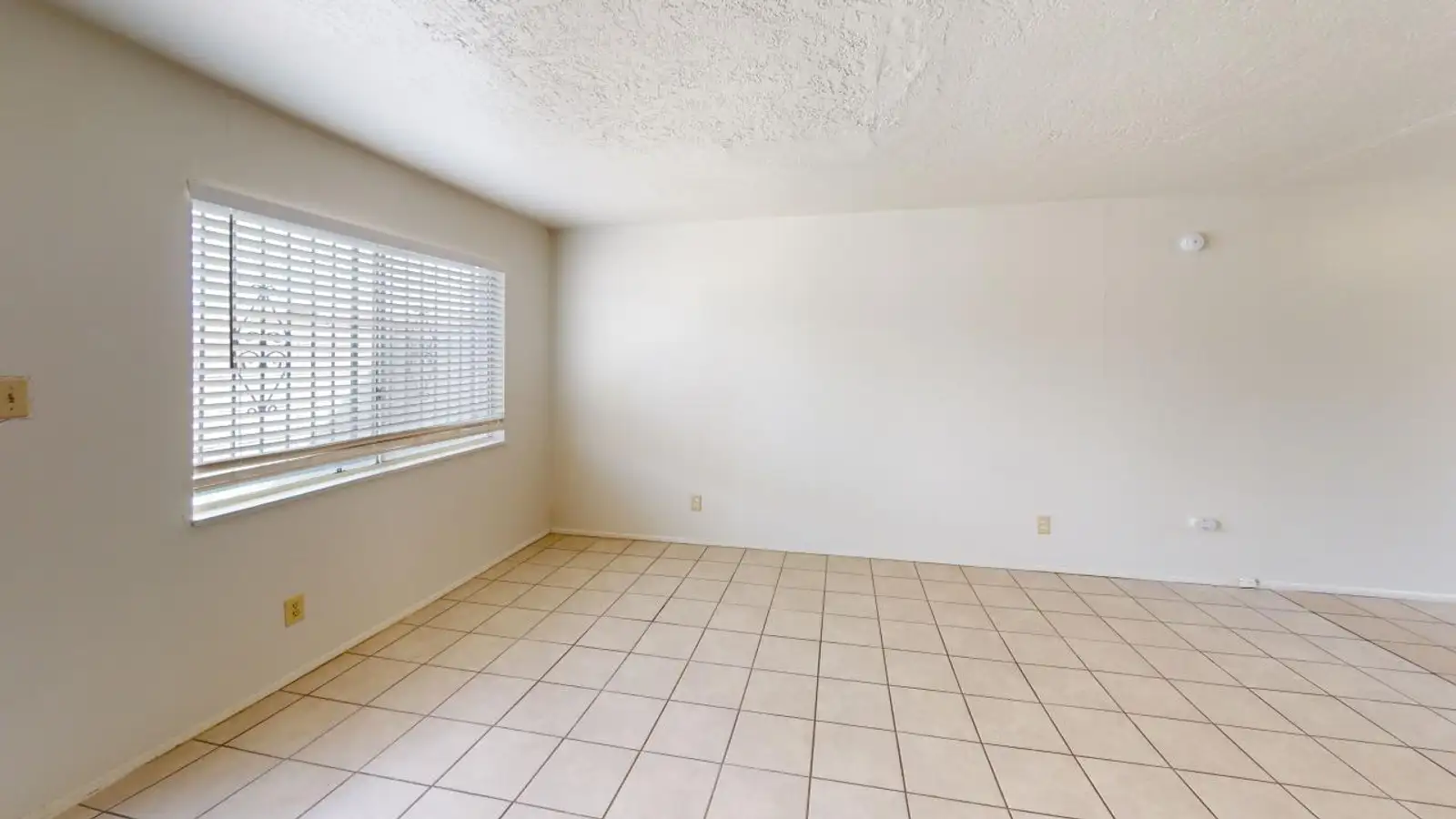 3434 Thaxton SE image 44