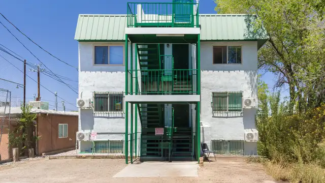 View image 1