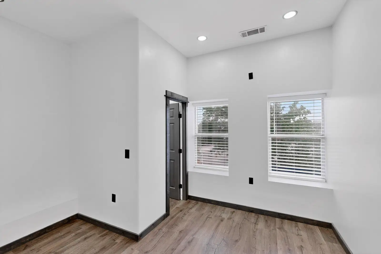 8612 Paseo Alameda NE Unit B image 54