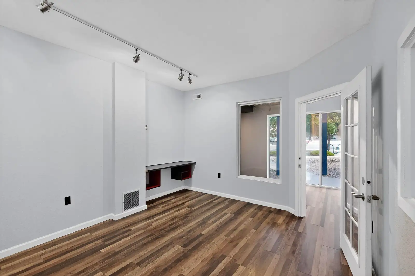 8612 Paseo Alameda NE Unit B image 34
