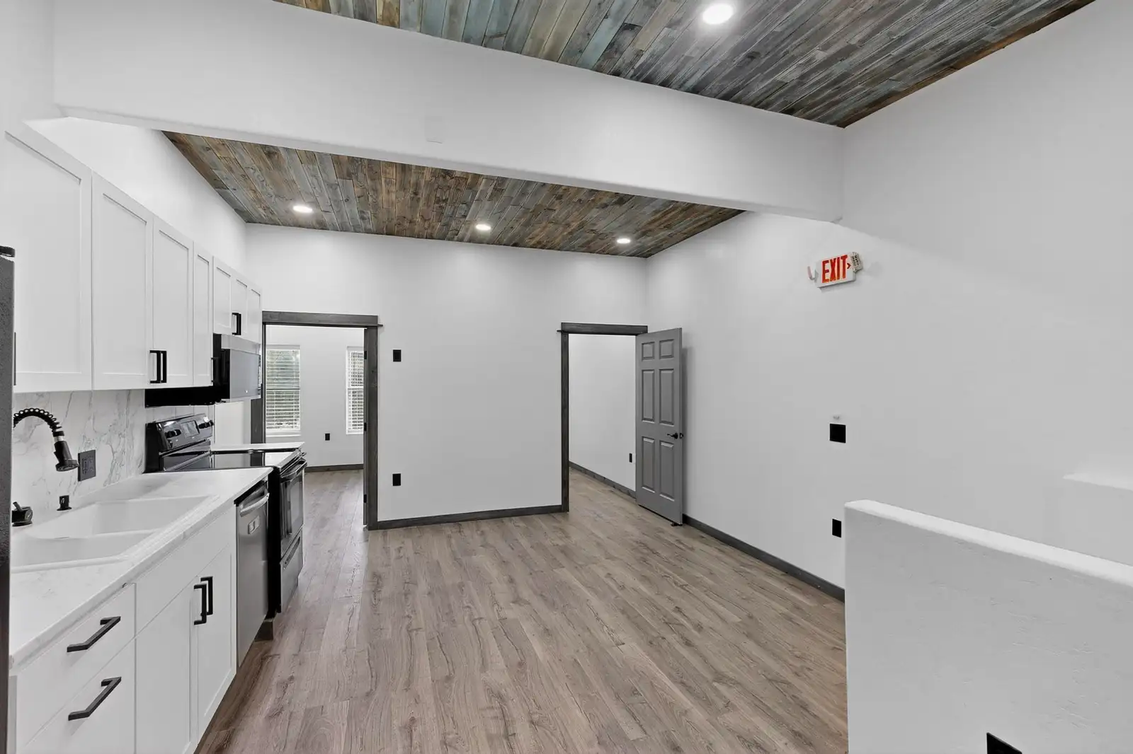 8612 Paseo Alameda NE Unit B image 45
