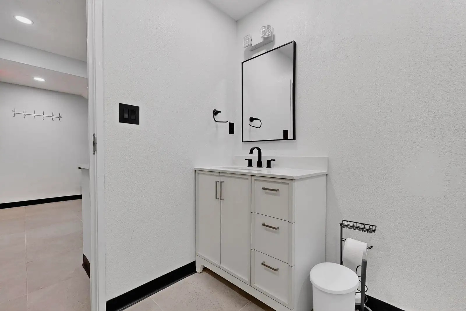 8612 Paseo Alameda NE Unit B image 38