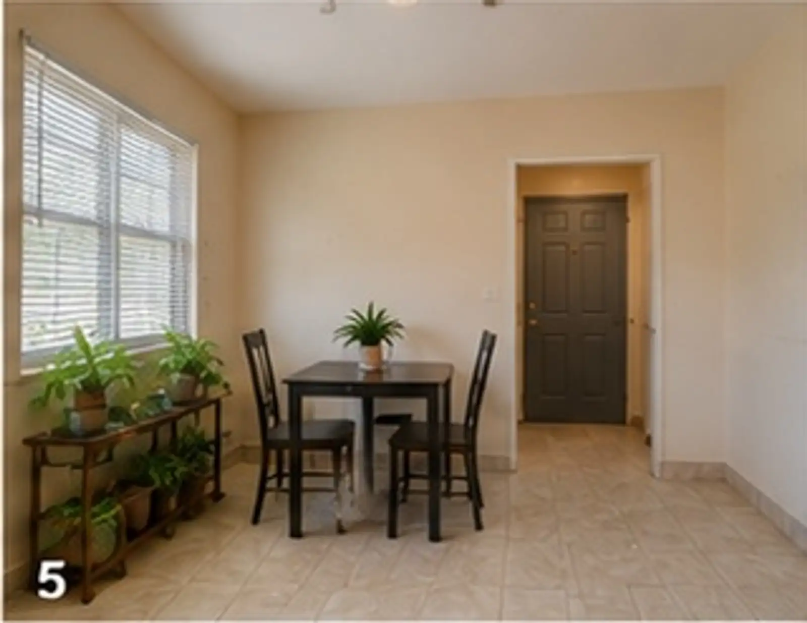 501-505 Mesilla St SE (6 units for sale) image 16