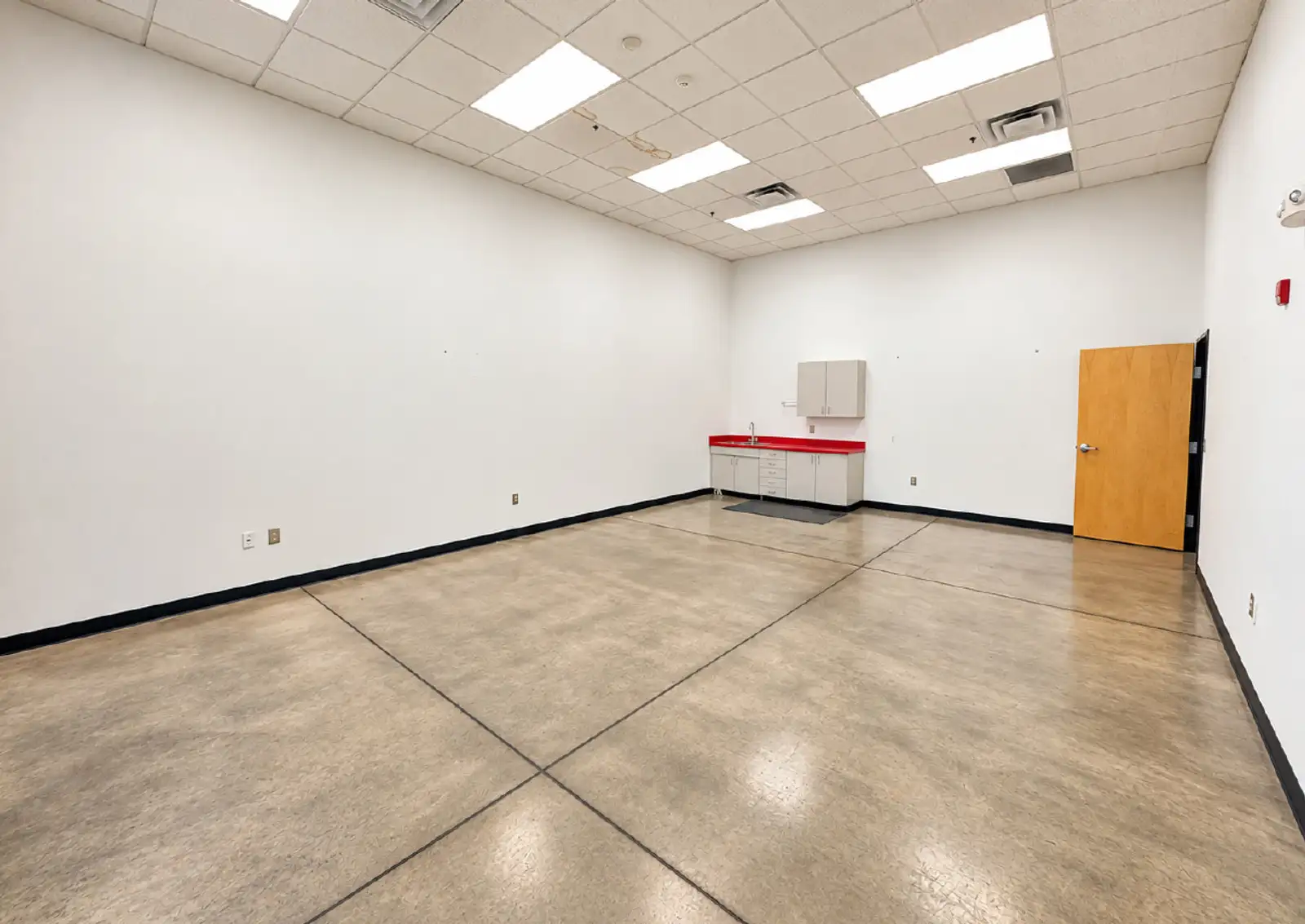 2701 Broadway Blvd. NE  Suite B image 10