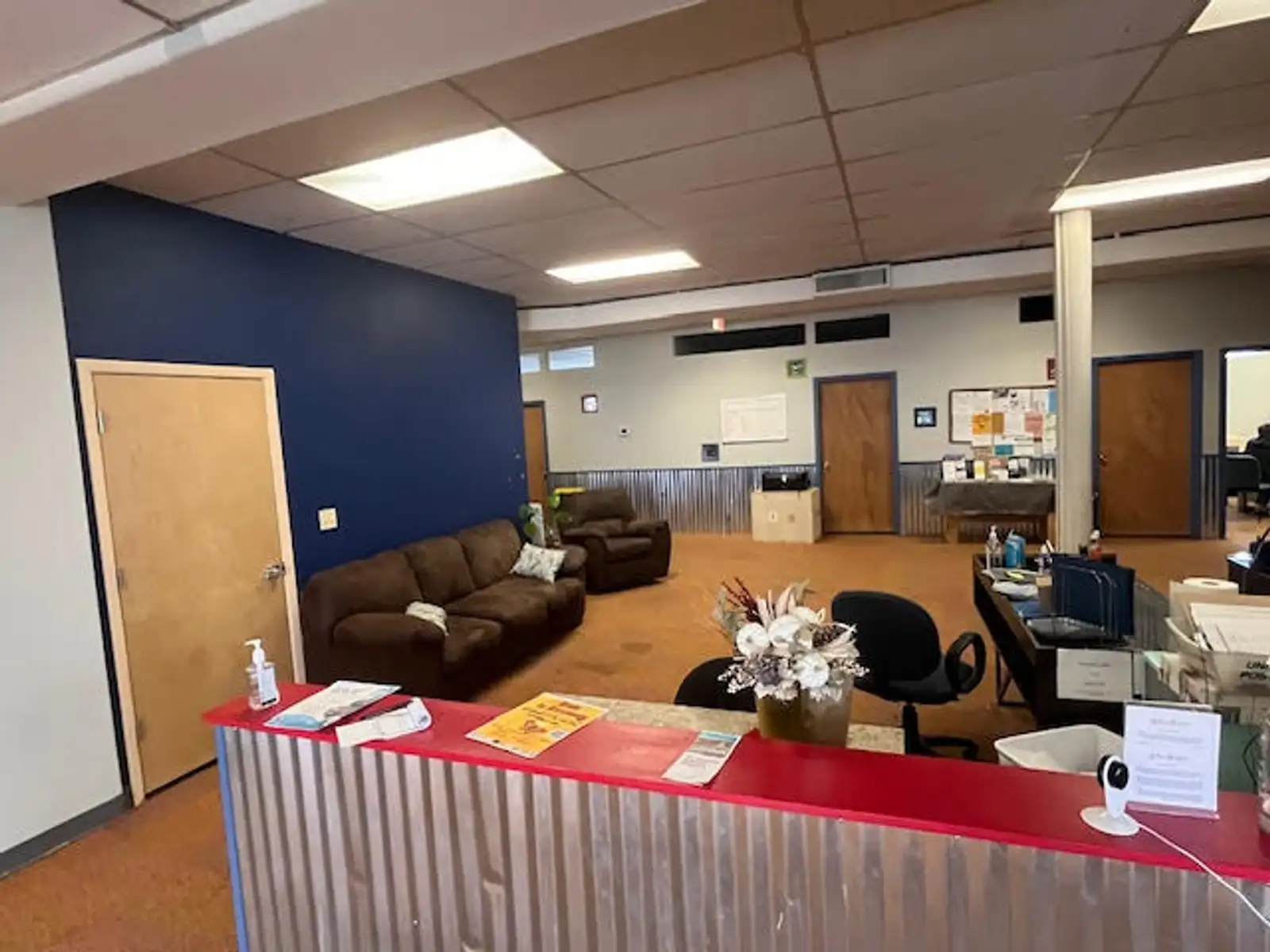 215 3rd St SW image 8