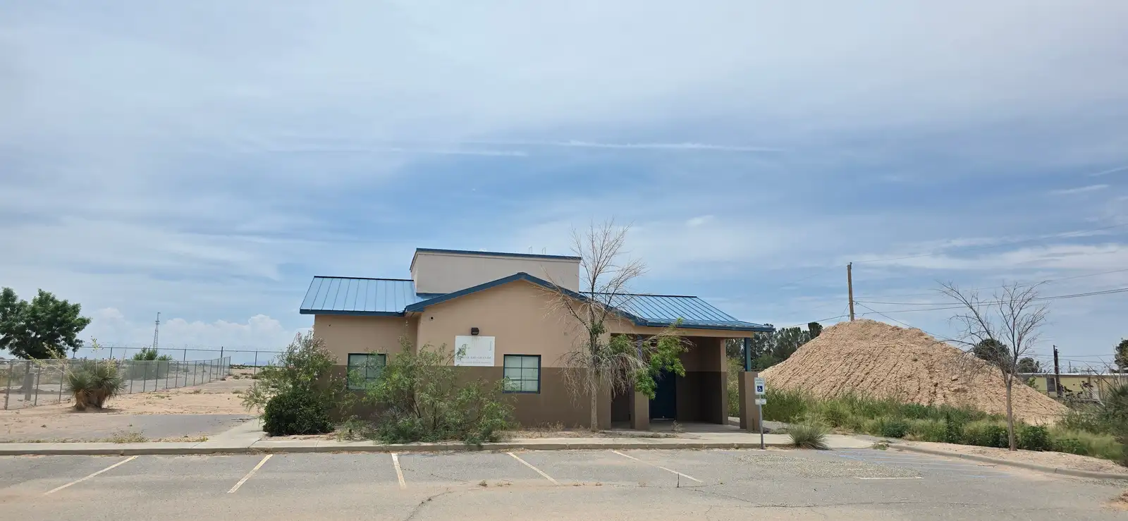 1150 E Berino Rd image 2