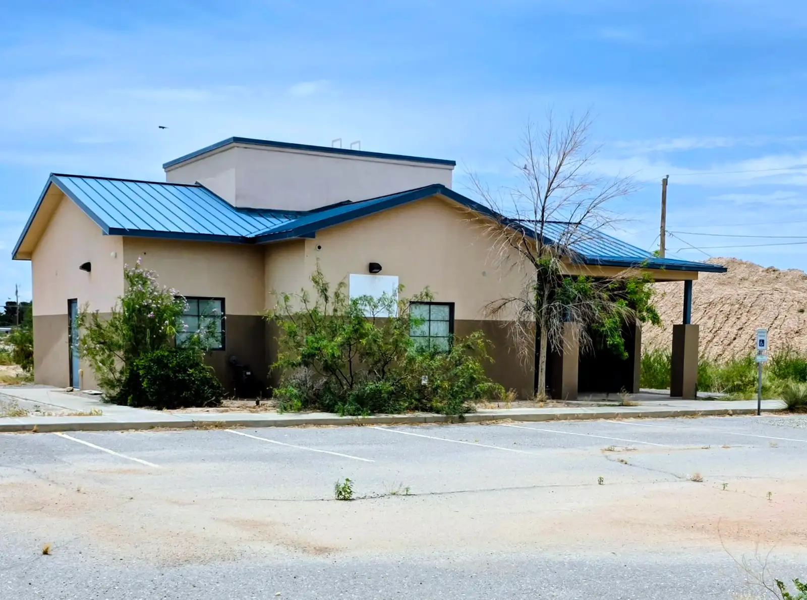 1150 E Berino Rd image 1