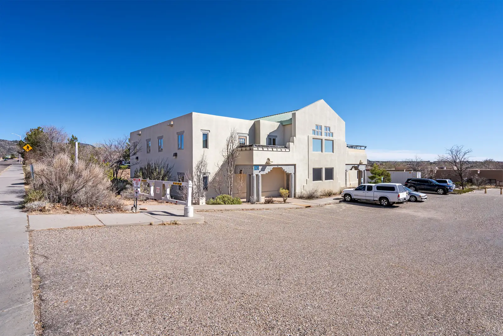 124 Siringo Rd image 24