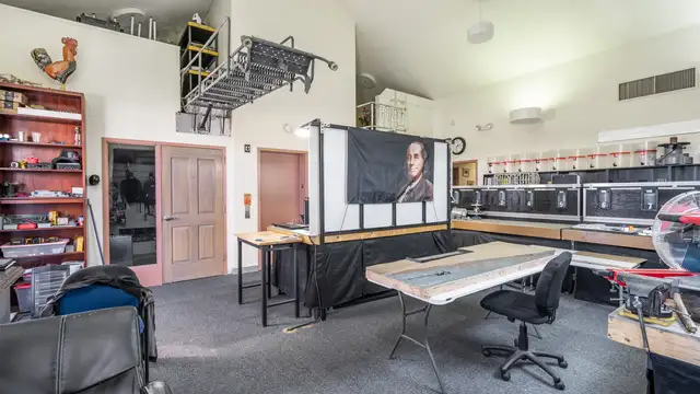 View image 13