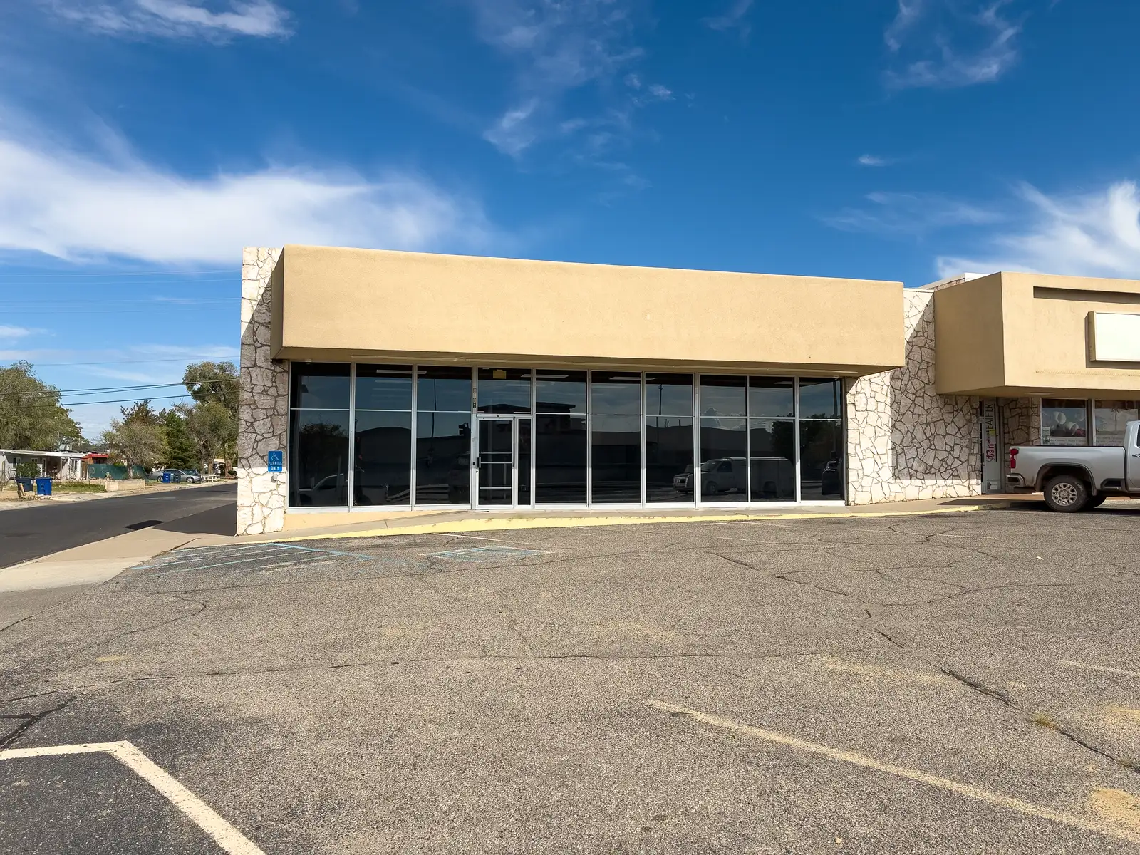 6501 Menaul Blvd NE image 2