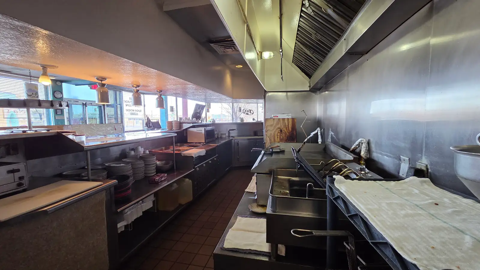 Turn-Key Restaurant - 4500 Central Ave SE image 10