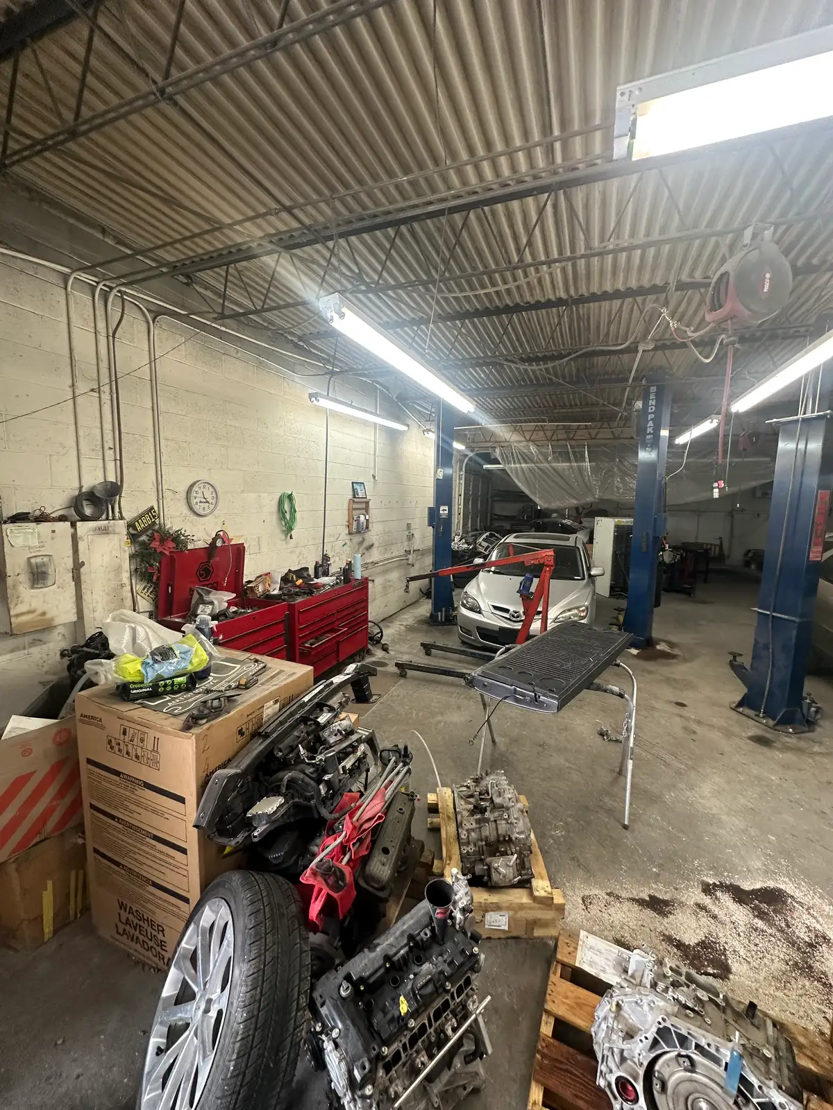 Functional Small-Bay Warehouse with Gated Yard image 25