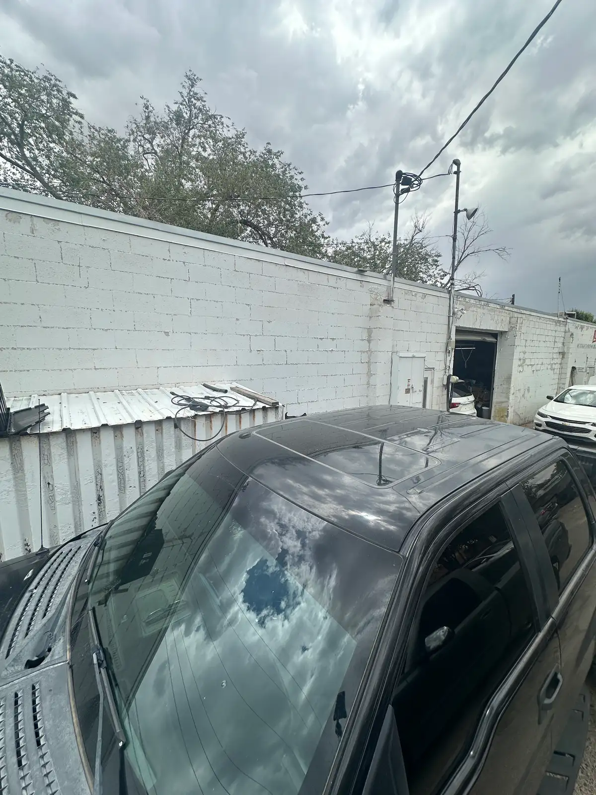 Functional Small-Bay Warehouse with Gated Yard image 26