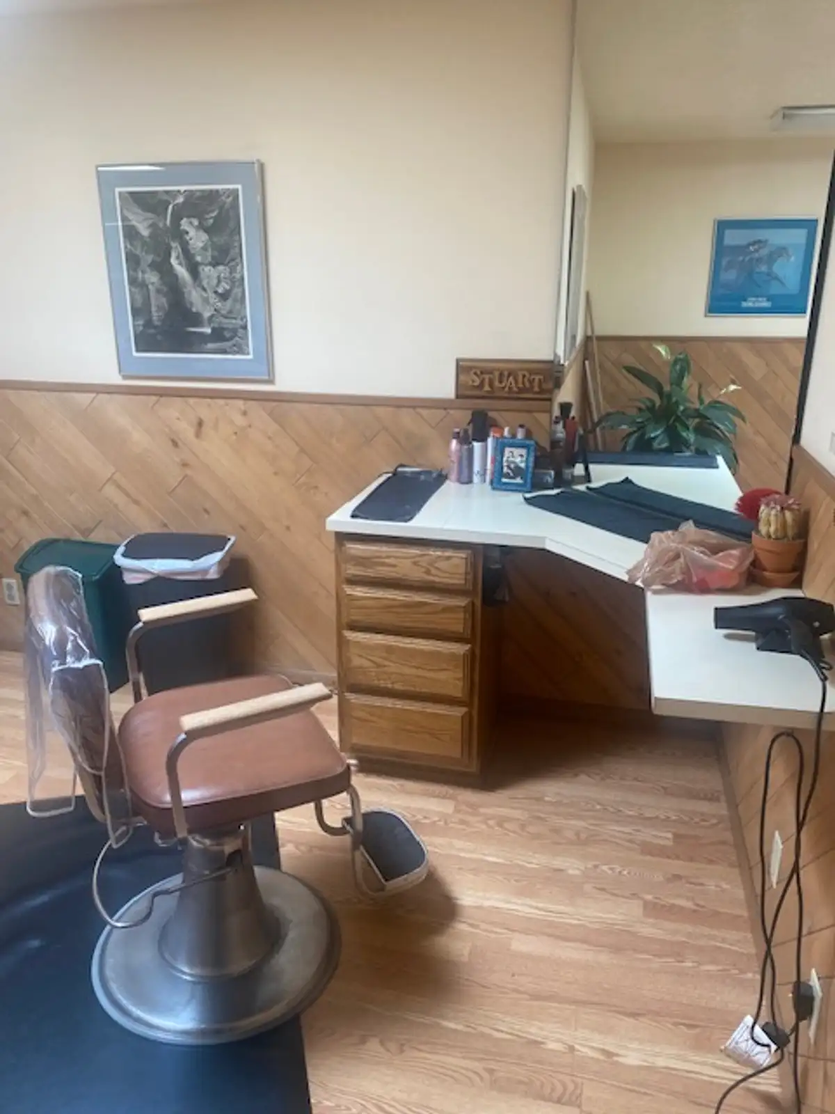 Hair Salon/Former Law Office image 10