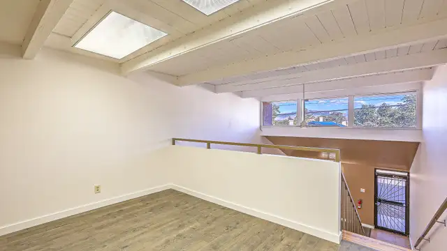 View image 6