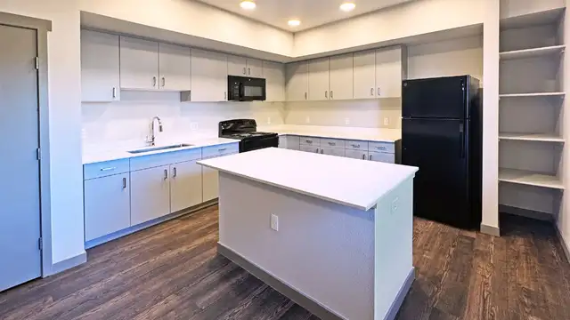 View image 7