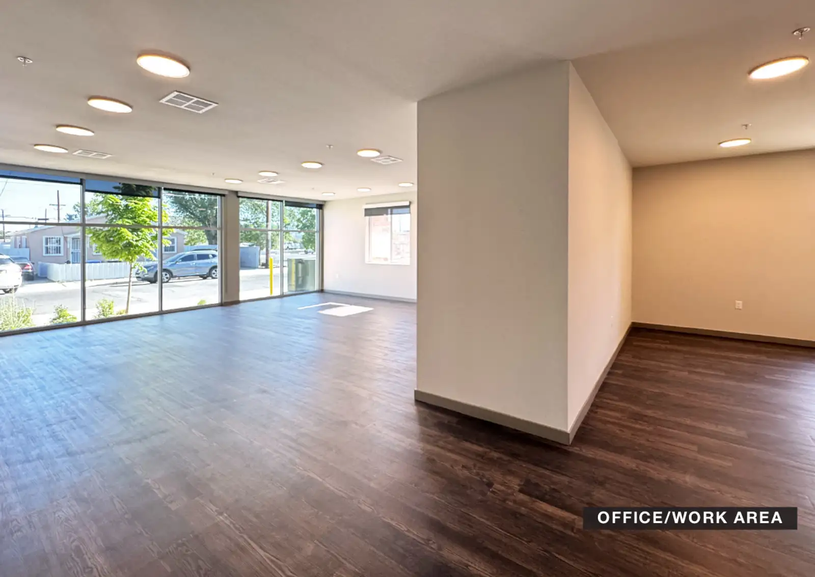 Modern New-Build Live/Work Suites image 6