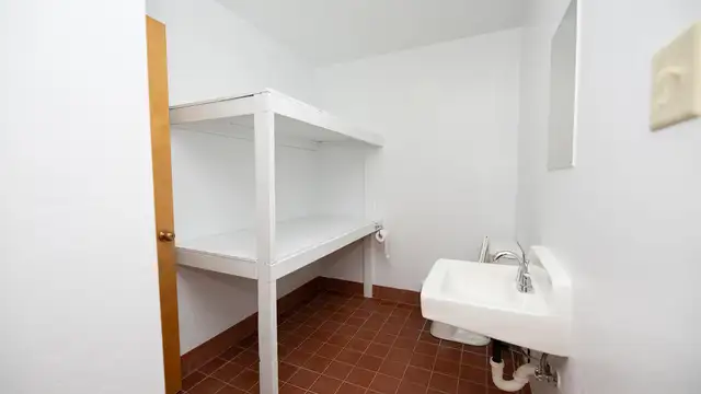 View image 7