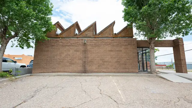 View image 12