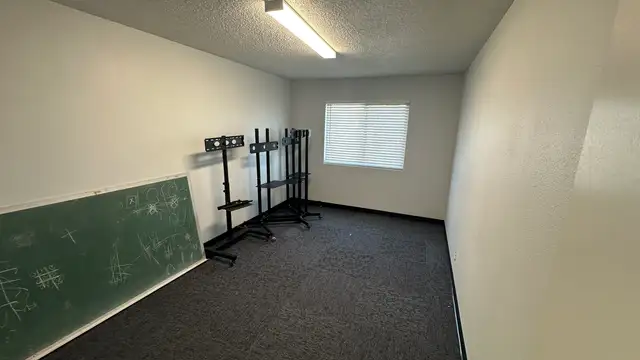 View image 19