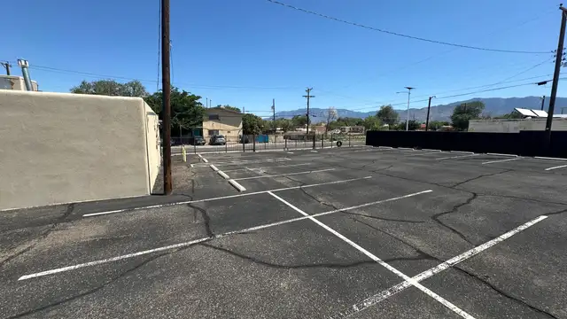 View image 18