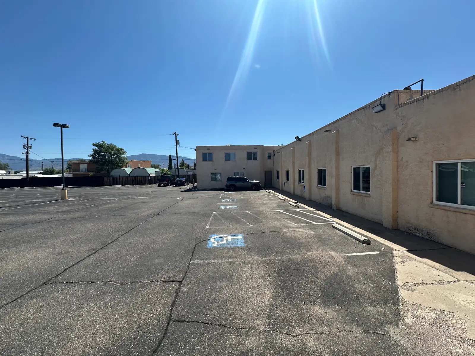 Rare Multi-Use Commercial Campus image 12